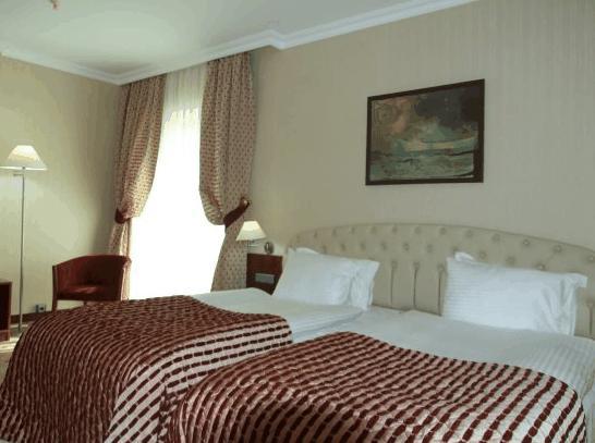 The Bostanci Otel Стамбул Екстер'єр фото